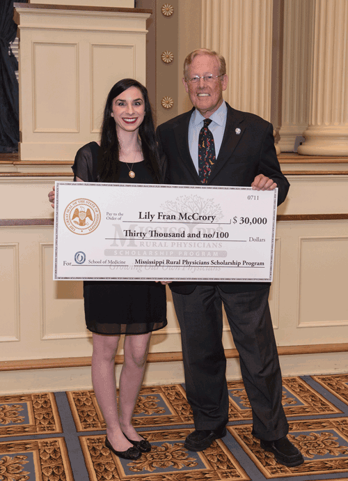 Lexington native gets $30K scholarship