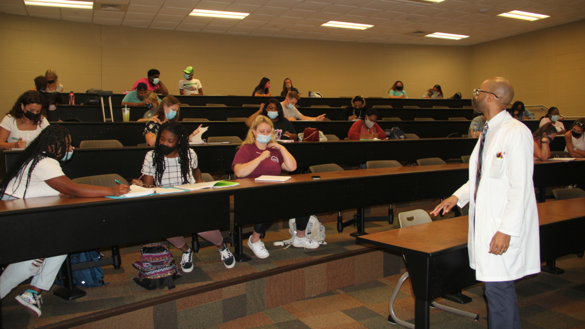 Mortuary Science class takes learning outside classroom News HolmesCC