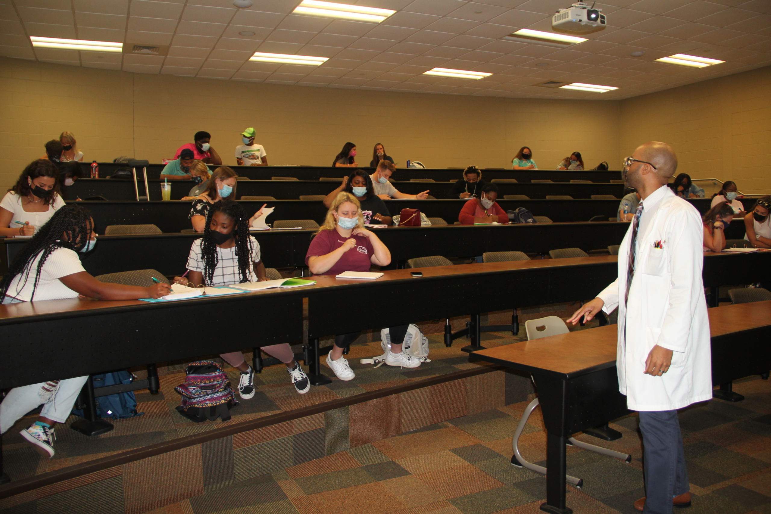 Holmes offers new Medical Terminology course 