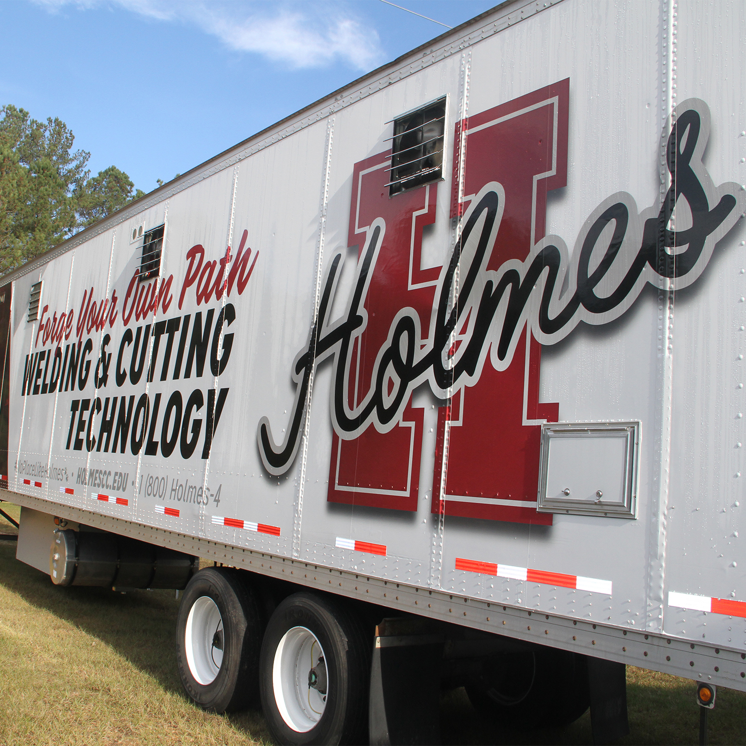 Holmes introduces new mobile welding training facility