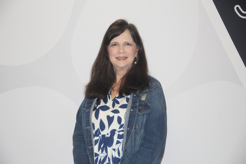 Elizabeth Shelby steps into role of academic counselor for Student ...