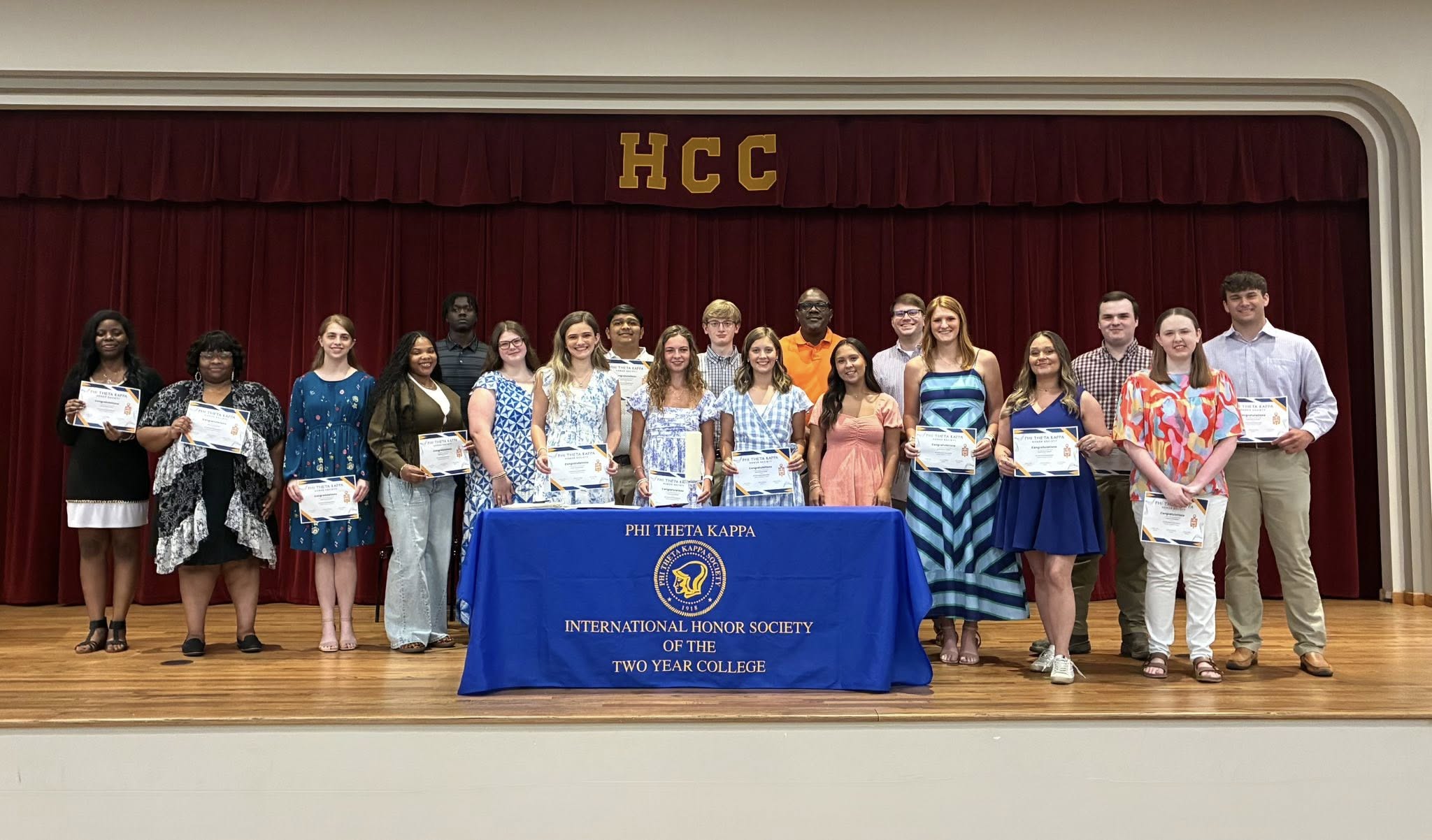 Holmes Grenada Phi Theta Kappa Chapter Inducts New Members